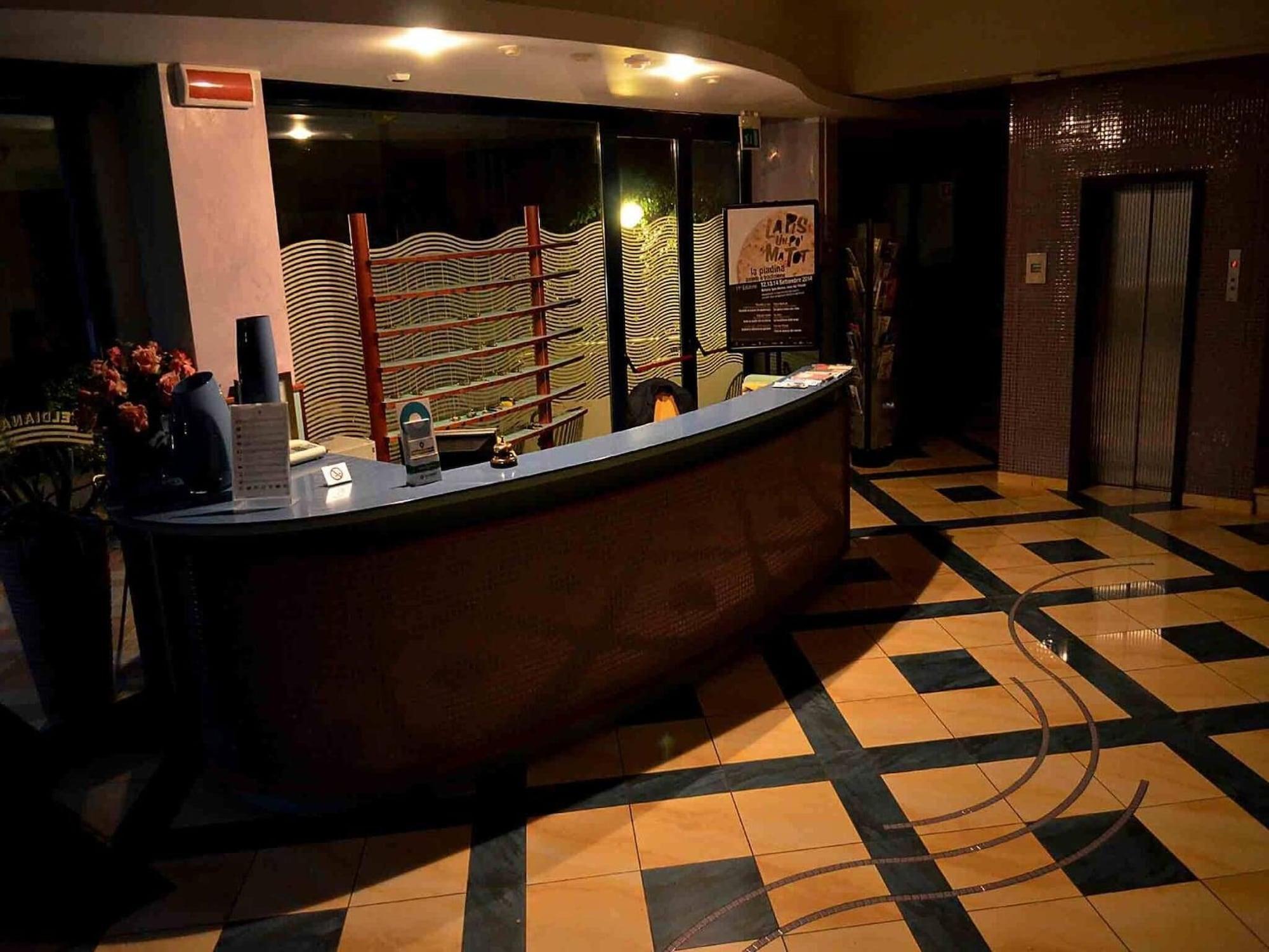 Hotel Diana Bellaria-Igea Marina Zewnętrze zdjęcie